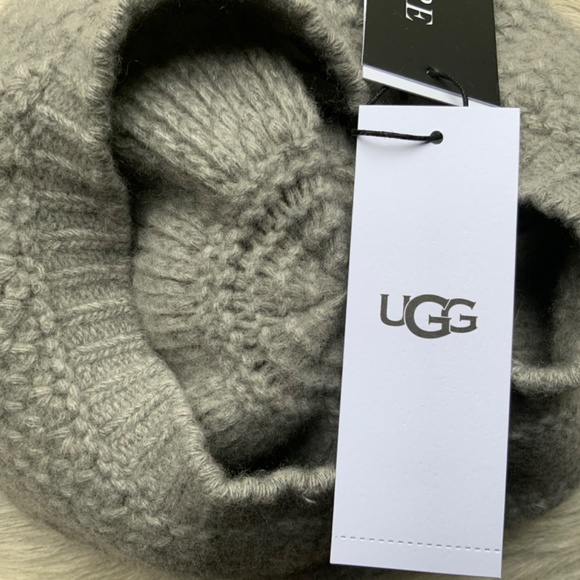 Ugg 100% Cashmere Grey Hat Aislinn Honeycomb Knit Pom Beret $125.00 - Picture 8 of 16